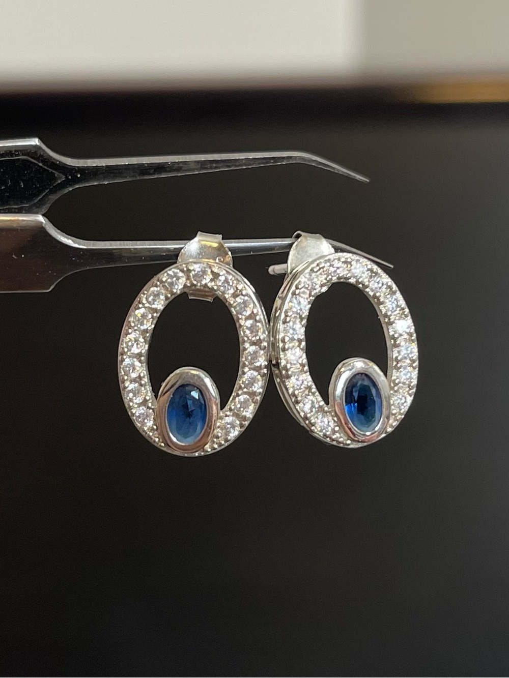 Sterling Sliver 925 Oval Crystal Earrings with Blue Stone